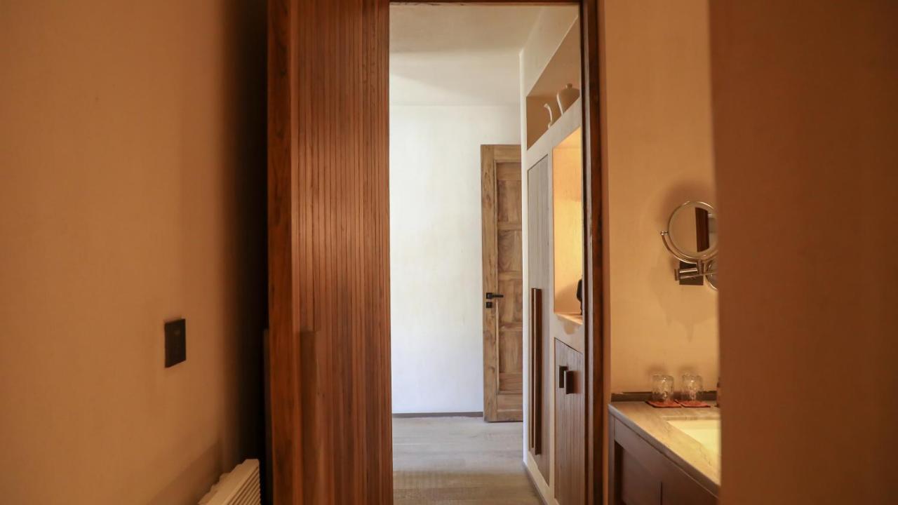 Sunyata Hotel. Deqin Meili Deqen Экстерьер фото